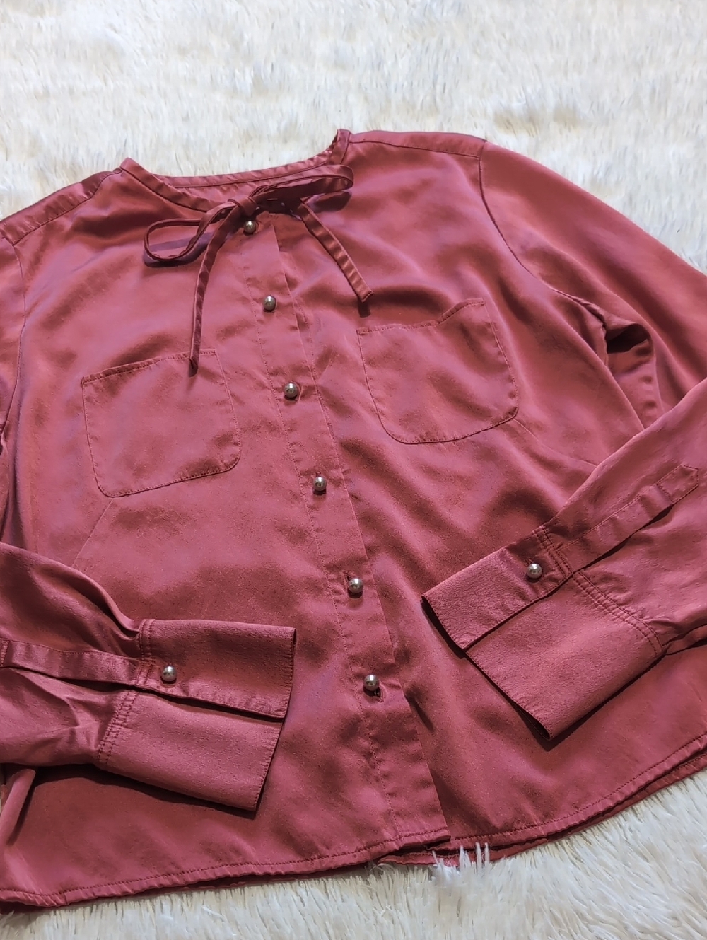Vintage Talbots 100% Pure Silk Rose Pink Faux Pearl Button Up Blouse 10 - Picture 2 of 10